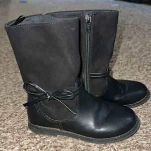 Girls black boots